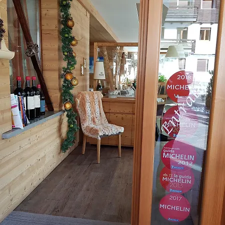 Pedretti Szálloda Branzi