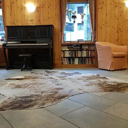 Pedretti Szálloda 3*