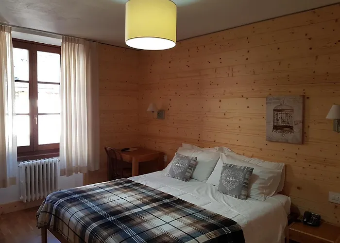 Отель Pedretti 3*