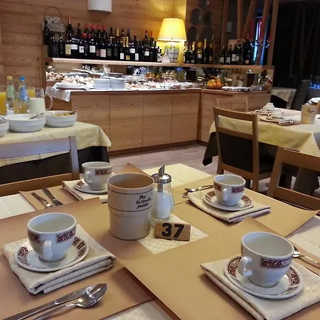Hotel Pedretti 3*